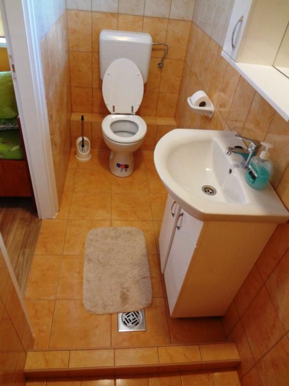 Horvath Apartmanhaz オロシュハーザ エクステリア 写真