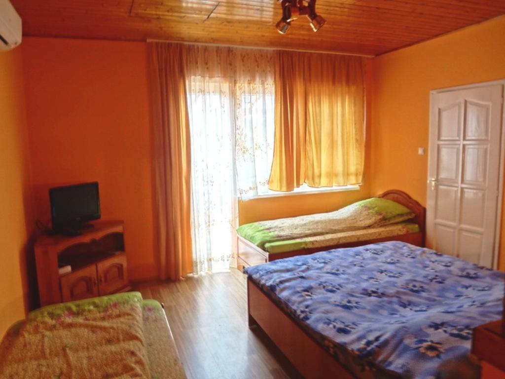Horvath Apartmanhaz オロシュハーザ エクステリア 写真